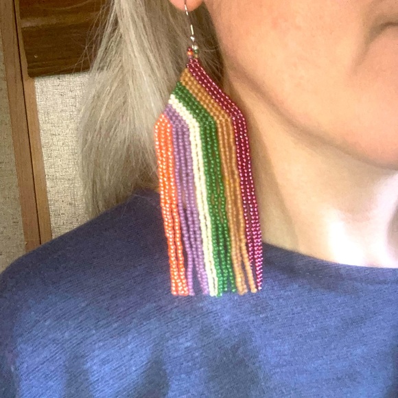 Handcrafted boho fringe beaded long earrings multicolored shoulder dusters - Picture 2 of 6